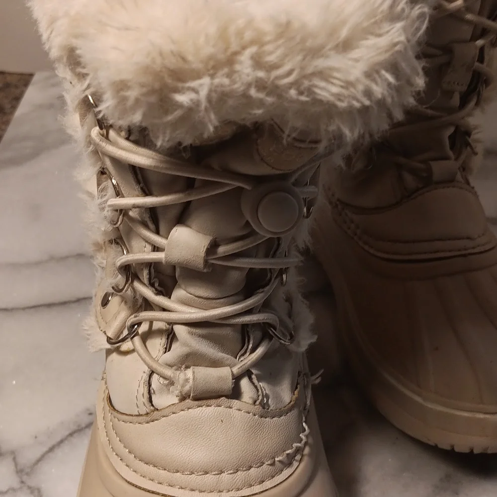 London Fog Girls Boots